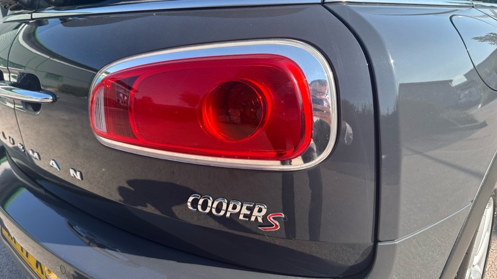 Mini Clubman Clubman Cooper Red #26