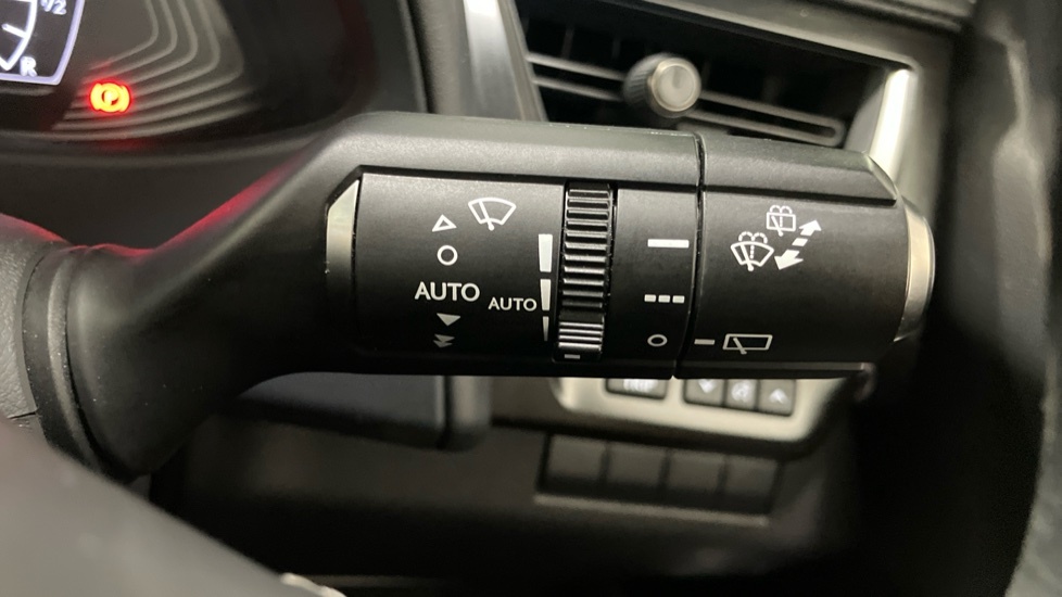 Lexus UX 2.0 250H Takumi Suv Hybrid E-cvt Euro 6 White #31