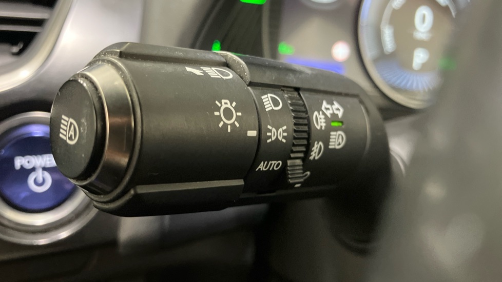 Lexus UX 2.0 250H Takumi Suv Hybrid E-cvt Euro 6 White #30