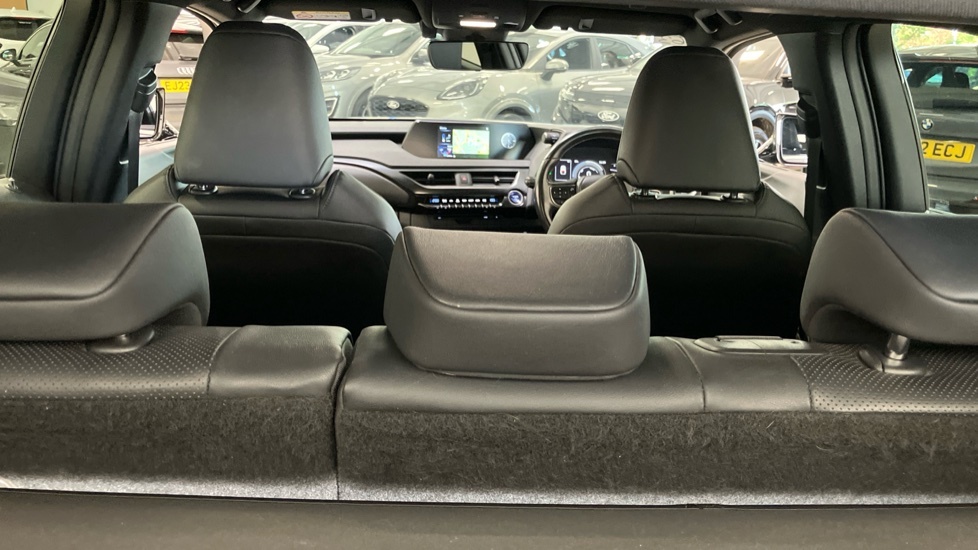 Lexus UX 2.0 250H Takumi Suv Hybrid E-cvt Euro 6 White #42