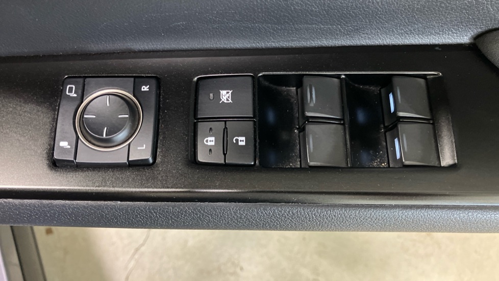 Lexus UX 2.0 250H Takumi Suv Hybrid E-cvt Euro 6 White #36
