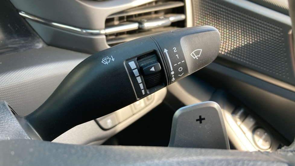 Hyundai Ioniq 1.6 Gdi Plug-in Hybrid Premium Dct Grey #35