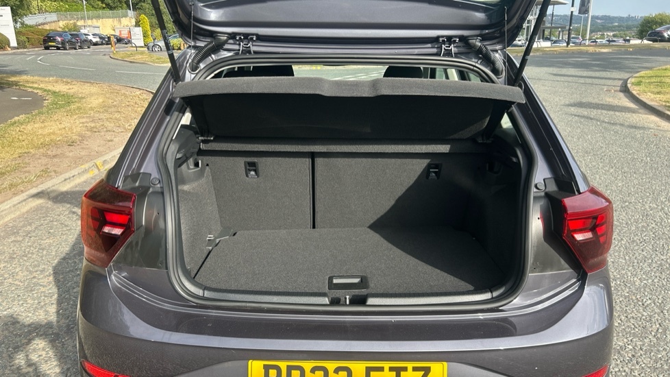Volkswagen Polo Life Grey #4