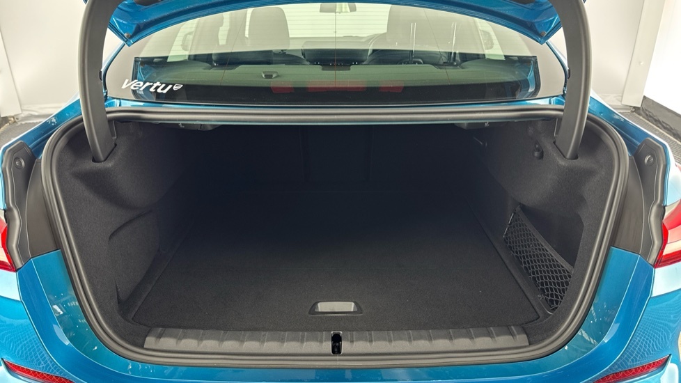 BMW 2 Series 1.5 218I M Sport Saloon Dct 136 Ps Black #10