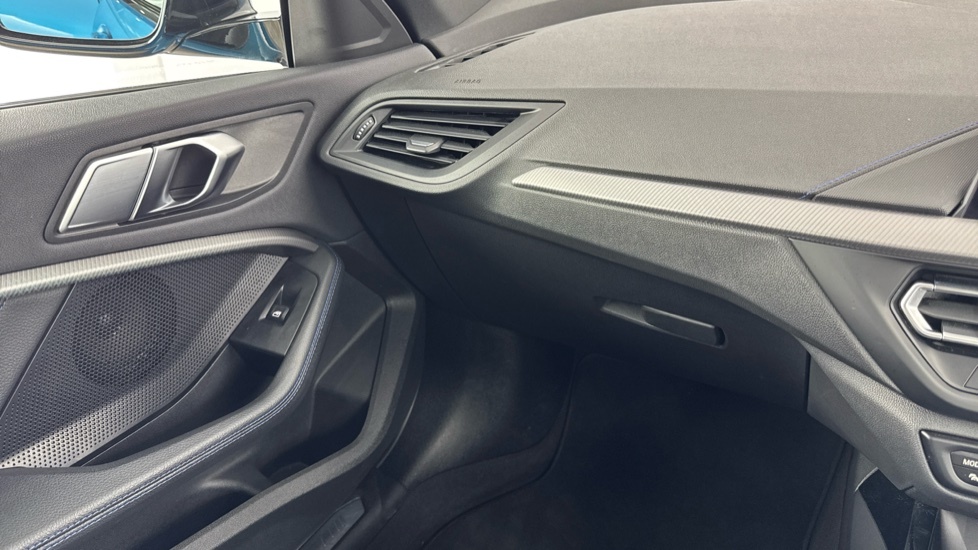 BMW 2 Series 1.5 218I M Sport Saloon Dct 136 Ps Black #38