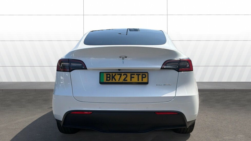 Tesla Model Y Long Range BK72FTP White #6