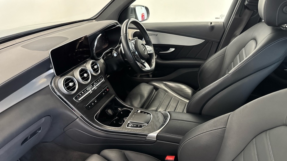 Mercedes-Benz GLC Class 220D Amg Line Premium Suv G-tronic 4 Black #9