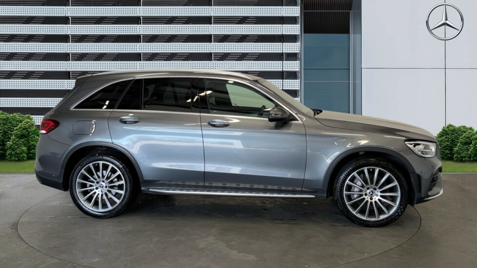 Mercedes-Benz GLC Class 220D Amg Line Premium Suv G-tronic 4 Black #5