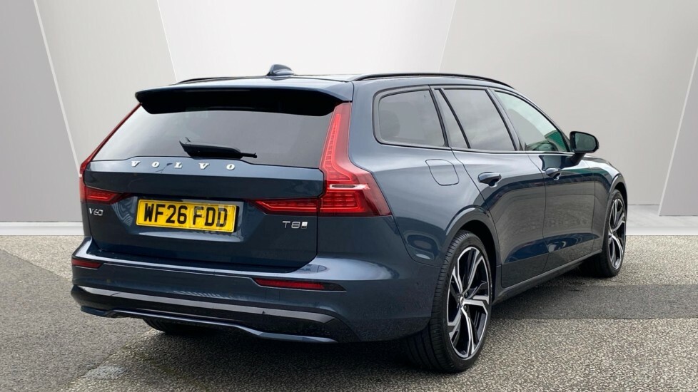 Volvo V60 Ultra Blue #2