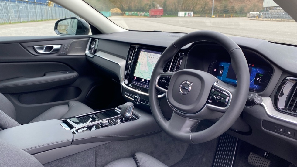 Volvo V60 Ultra Blue #4