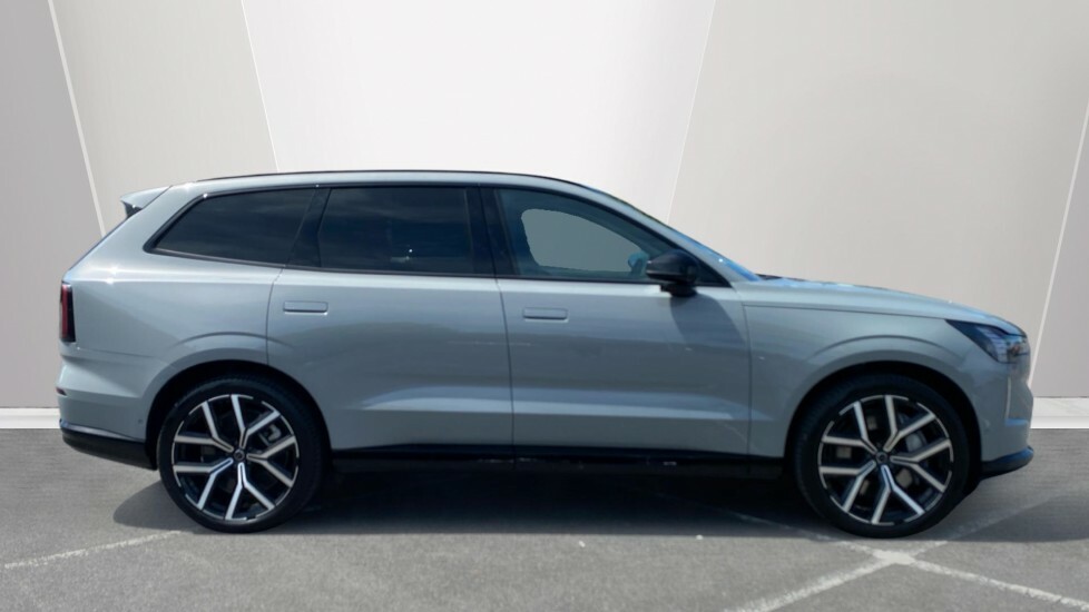 Volvo EX90 Ex90 300Kw Twin Motor Ultra 111Kwh Estate Blue #3