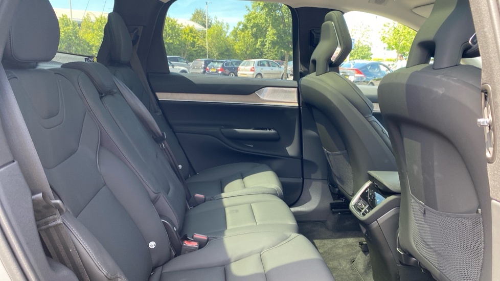 Volvo EX90 Ex90 300Kw Twin Motor Ultra 111Kwh Estate Blue #6