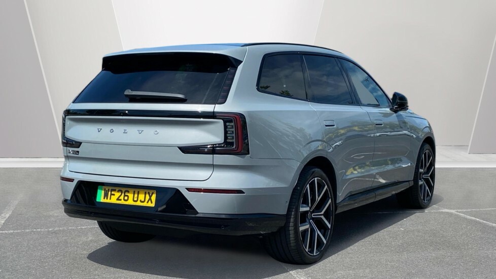 Volvo EX90 Ex90 300Kw Twin Motor Ultra 111Kwh Estate Blue #2