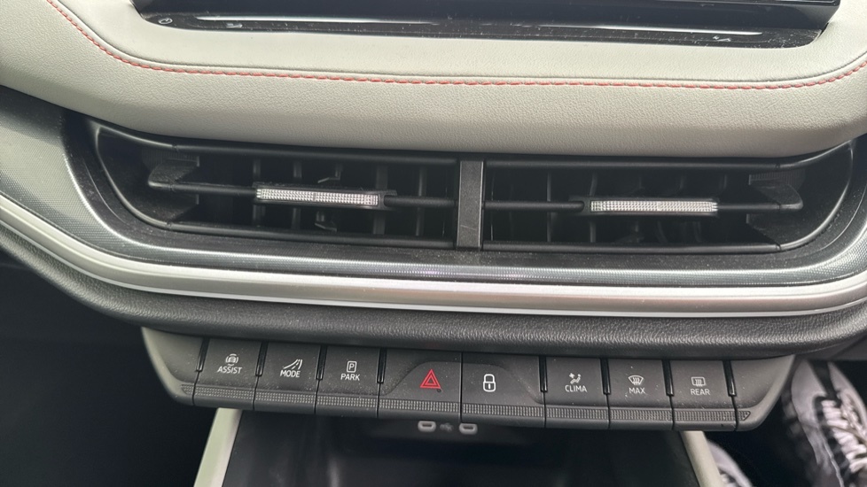 Skoda Elroq Skoda Elroq Sportline 85 82 Kwh 286 Ps Single Spee Black #13