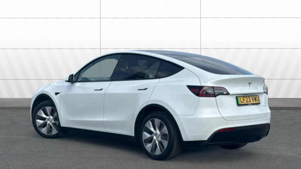 Tesla Model Y Long Range LF23VWU White #2