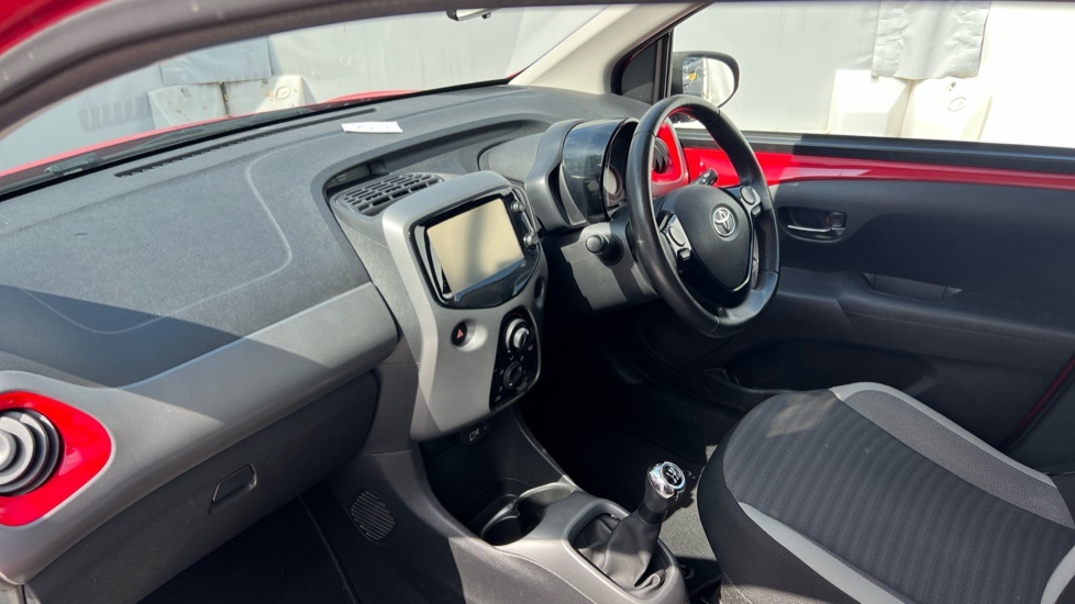 Toyota Aygo X 1.0 Vvt-i X-trend Euro 6 Grey #9