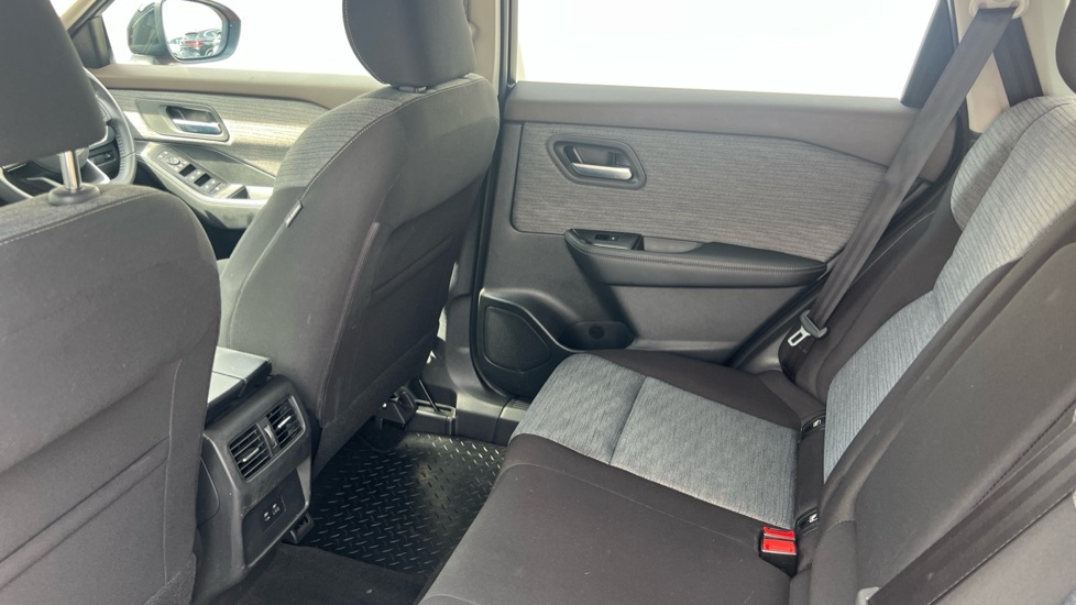 Nissan X-Trail 1.5 213 E-4orce 4Wd Tekna With 7 Seats And Bo Grey #16