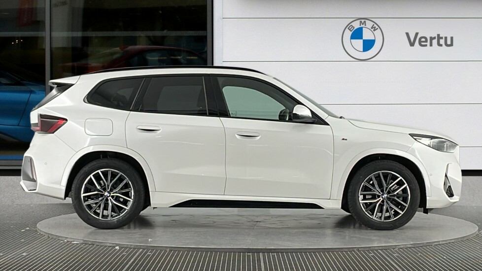 BMW X1 1.5 20I M Sport Suv Hybrid Dct Sdrive Blue #3