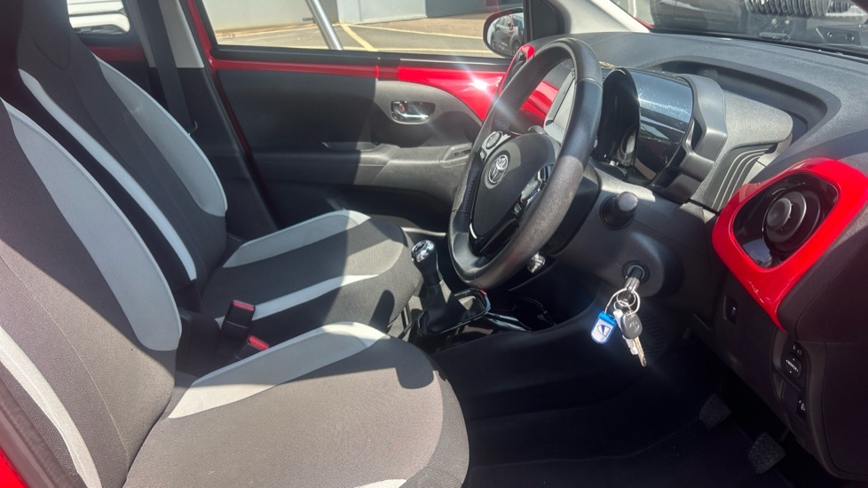 Toyota Aygo X 1.0 Vvt-i X-clusiv3 Euro 6 White #12