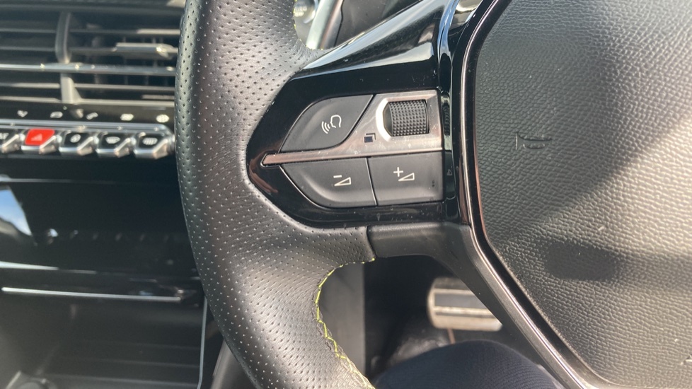 Peugeot 208 1.2 Puretech 100 Allure Cwvehiclemarketing Grey #33