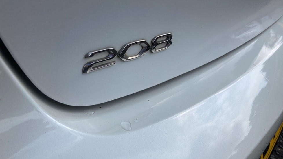 Peugeot 208 1.2 Puretech 100 Allure Cwvehiclemarketing Grey #24