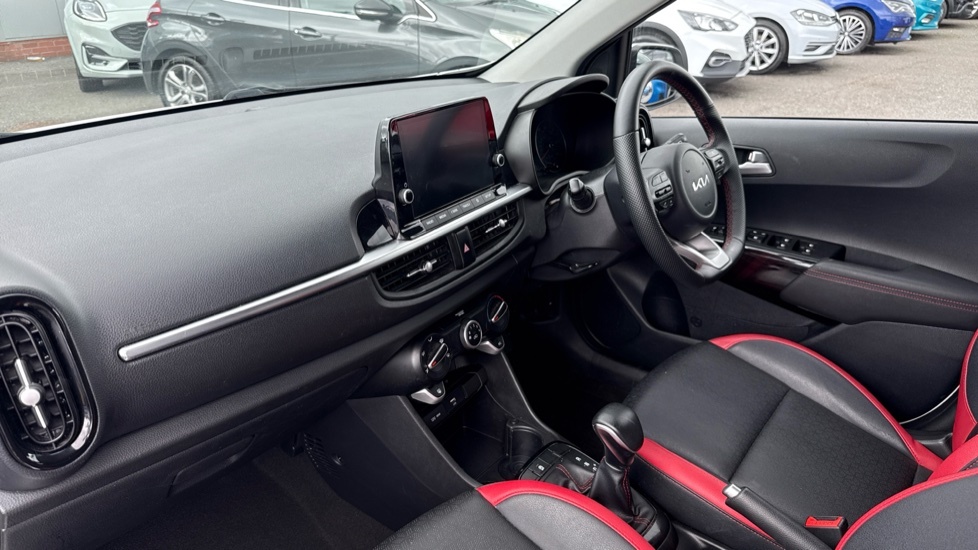 Kia Picanto Gt-line White #5