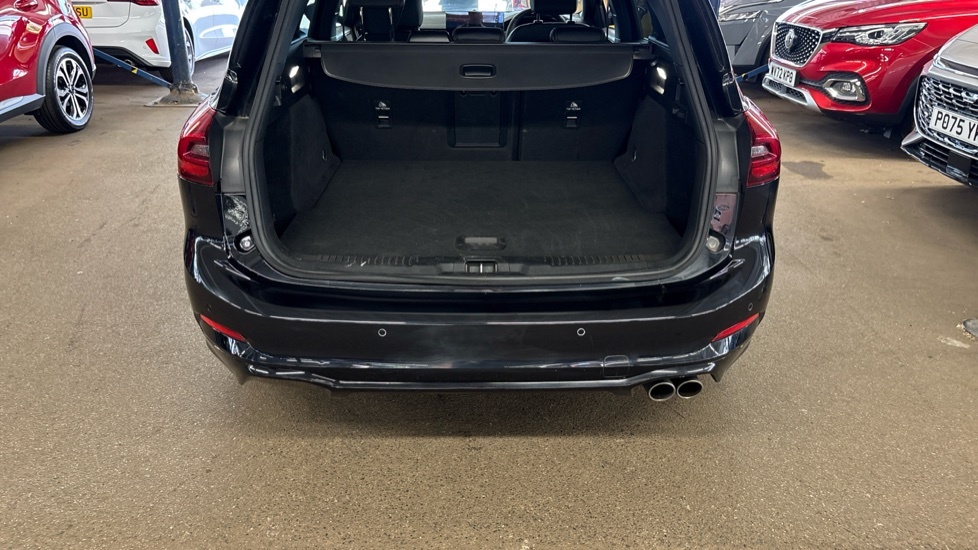 Ford Focus St-line X Black #4