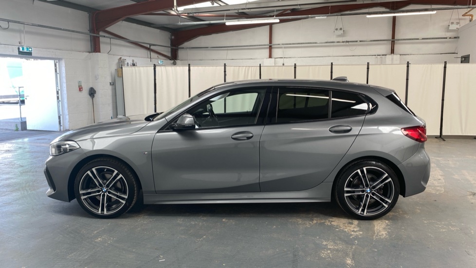 BMW 1 Series 118I 136 Sport Live Cockpit Professional Grey #28