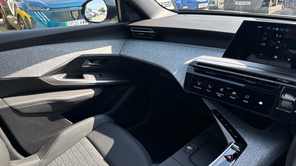 Peugeot 3008 73Kwh Gt Suv 210 Ps  #14