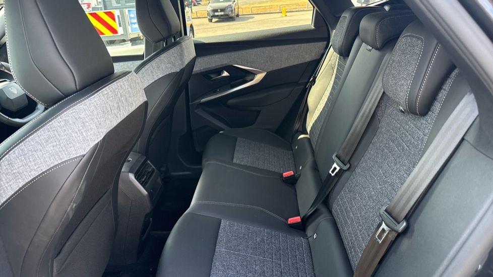 Peugeot 3008 73Kwh Gt Suv 210 Ps  #16