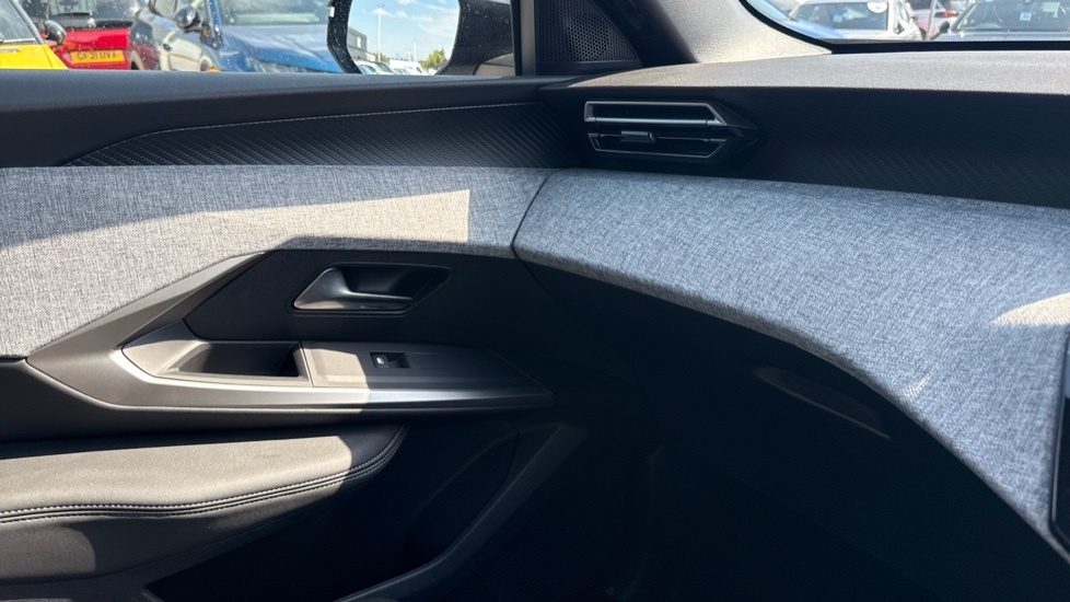 Peugeot 3008 73Kwh Gt Suv 210 Ps  #44
