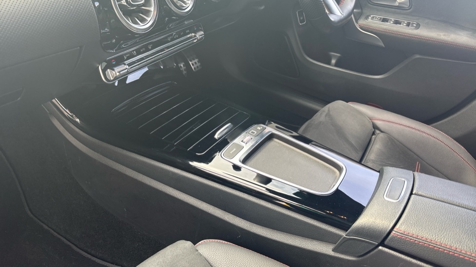 Mercedes-Benz CLA Class Cla250 85Kwh Sport Edition Saloon Black #13