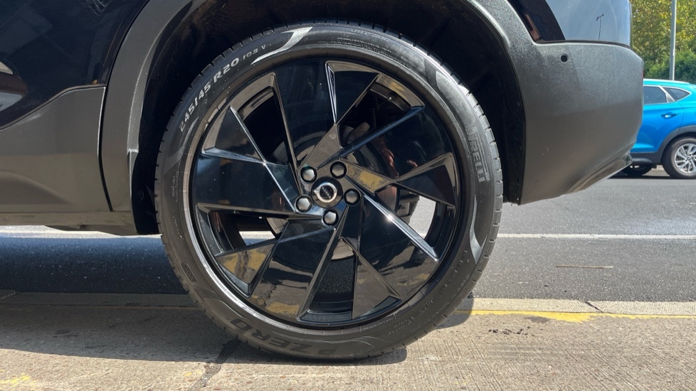 Volvo XC40 Ultra, B3 Mild Hybrid, Bright 21 Alloys Silver #7