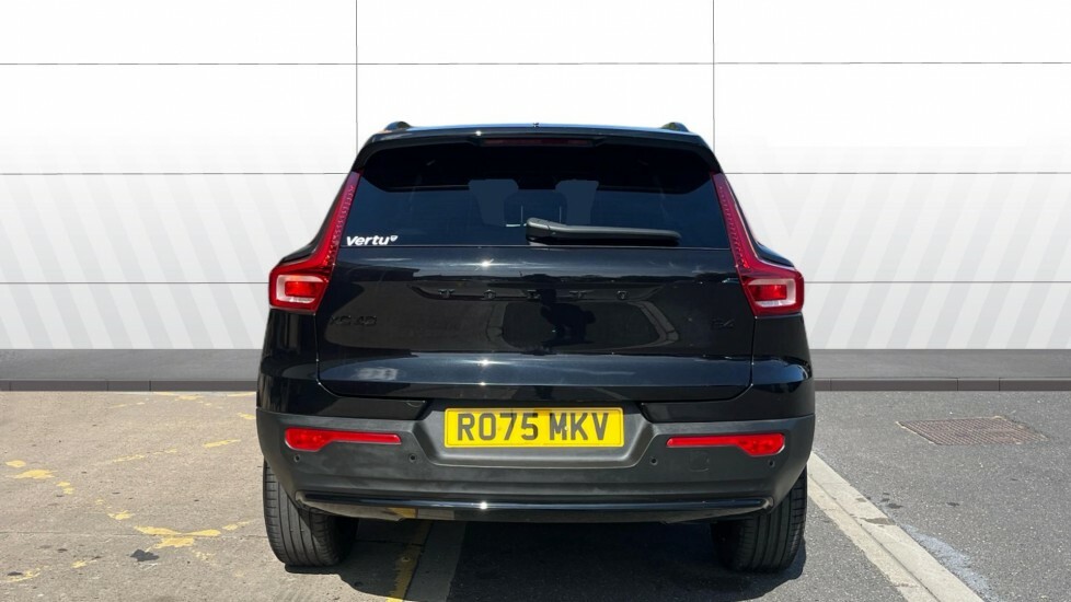 Volvo XC40 Ultra Black Edition Black #6