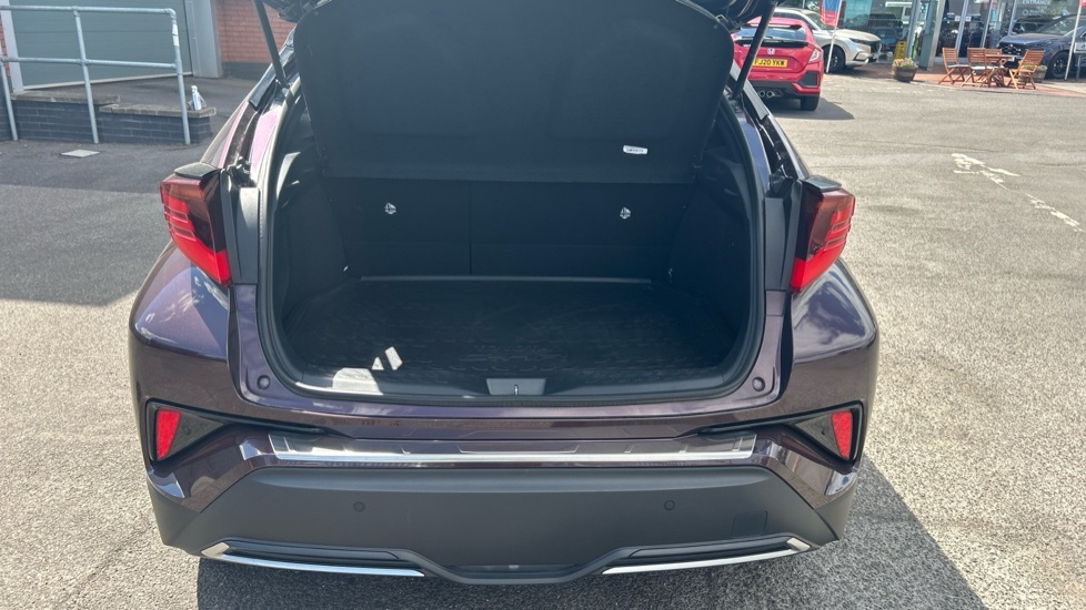 Toyota C-Hr Gr Sport Purple #4