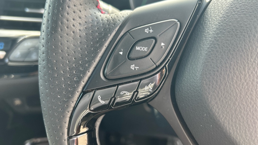Toyota C-Hr 2.0 Hybrid Gr Sport Cvt Grey #24