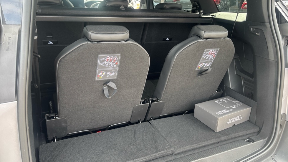 Peugeot 5008 1.5 Bluehdi Gt Eat8 Grey #41