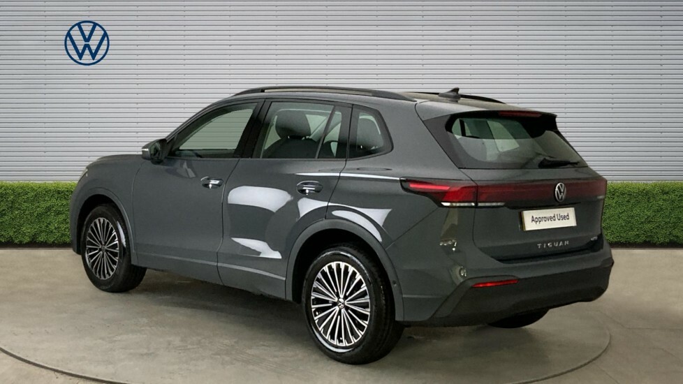 Volkswagen Tiguan Life Grey #3