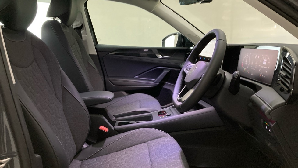 Volkswagen Tiguan 1.5 Tsi Ehybrid 19.7Kwh R-line Suv Plug Green #15