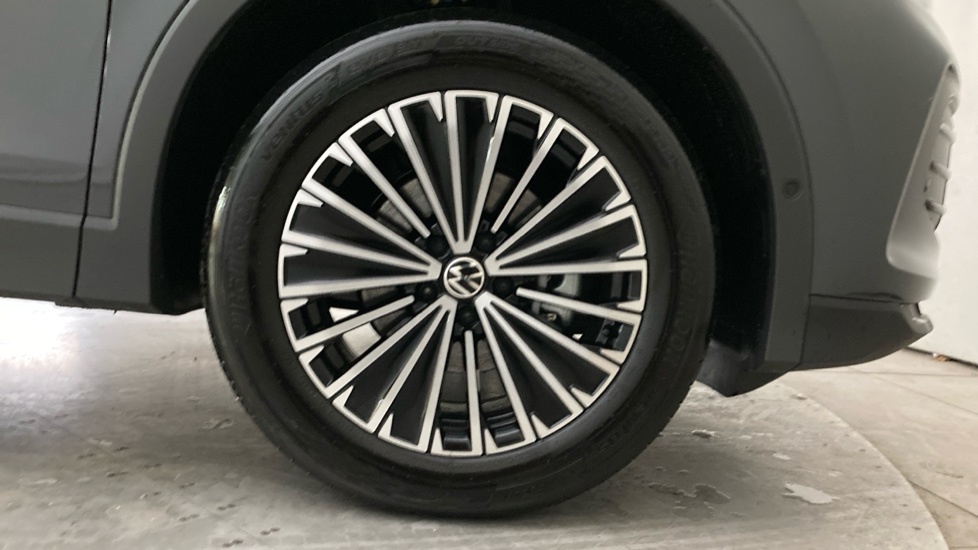 Volkswagen Tiguan Life Grey #5