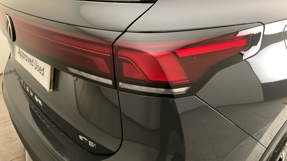 Volkswagen Tiguan 1.5 Tsi Ehybrid 19.7Kwh R-line Suv Plug Green #36