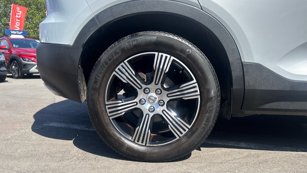 Volvo XC40 1.5 T3 163 Inscription Geartronic Estate Black #7