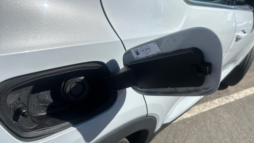 Volvo XC40 1.5 T3 163 Inscription Geartronic Estate Black #39