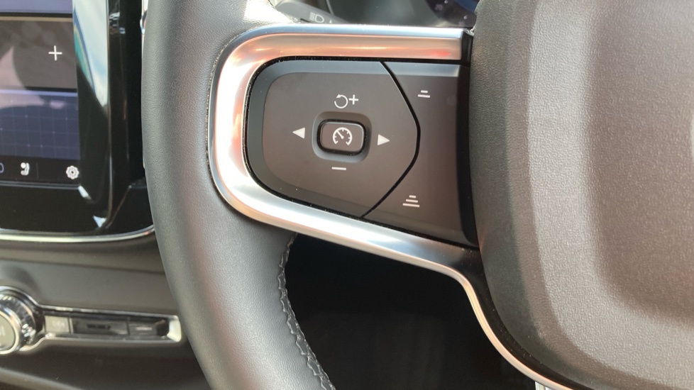 Volvo XC40 Volvo Estate 170Kw Recharge Plus 69Kwh Black #28