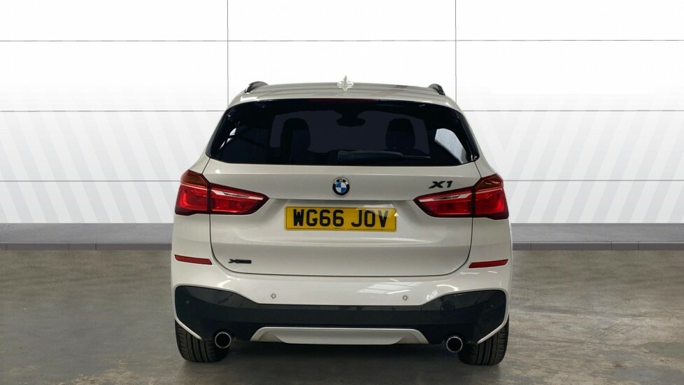 BMW X1 M Sport White #6