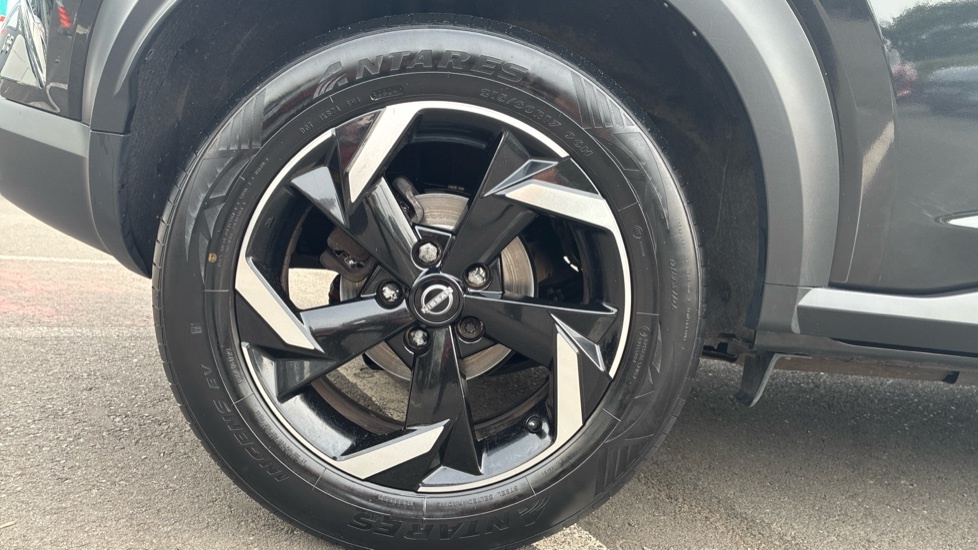 Nissan Juke 1.6 N-connecta Suv Hybrid Euro 6 Red #7