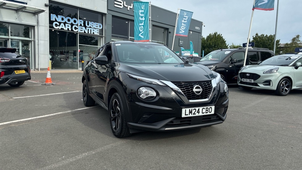 Nissan Juke 1.6 N-connecta Suv Hybrid Euro 6 Red #22