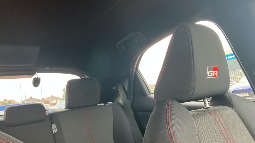 Toyota Yaris 1.5 Hybrid Design Cvt Silver #19