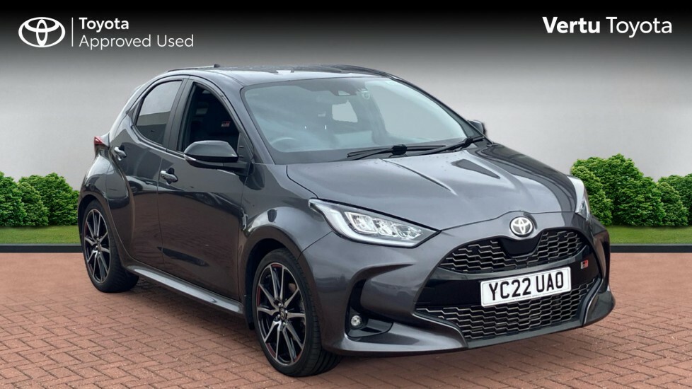 Toyota Yaris Gr Sport Grey