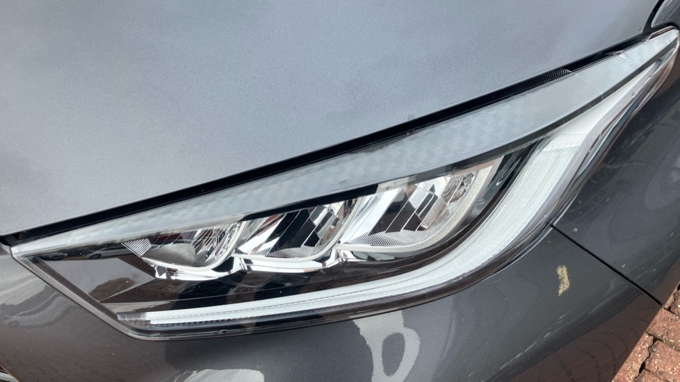 Toyota Yaris 1.5 Hybrid Design Cvt Silver #20